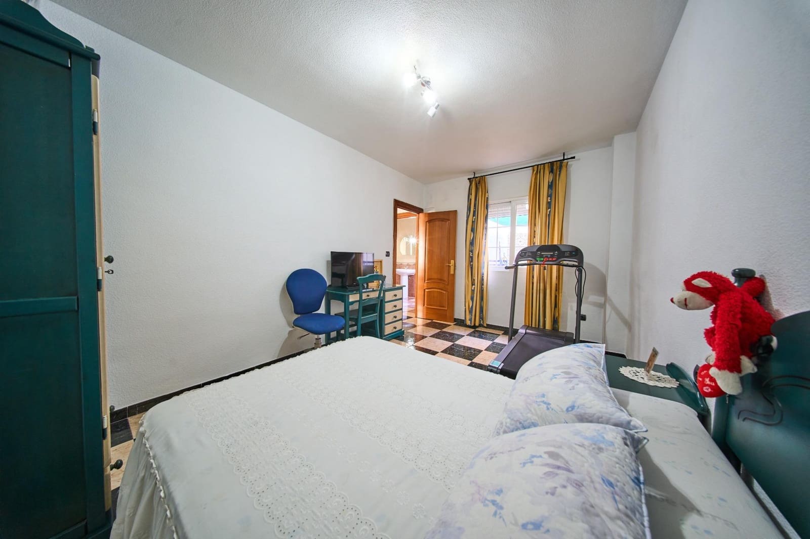 Piso de 4 habitaciones en Albolote en venta con garaje - 199.900 € (Ref: 10098345)