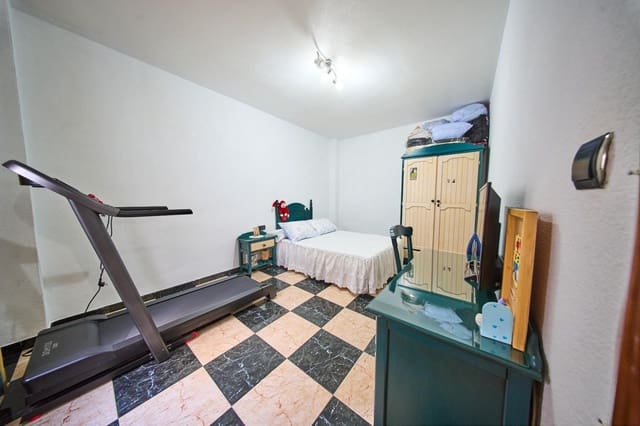4 camera da letto Appartamento in vendita in Albolote con garage - 199.900 € (Rif: 10098345)