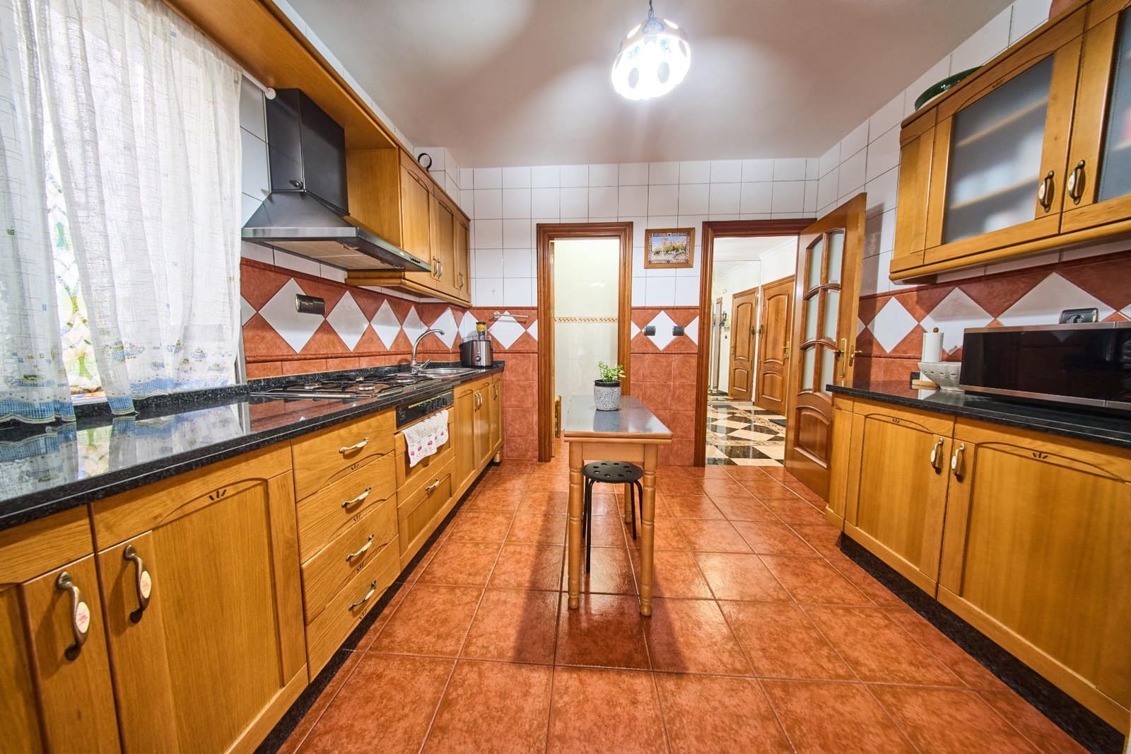 Piso de 4 habitaciones en Albolote en venta con garaje - 199.900 € (Ref: 10098345)