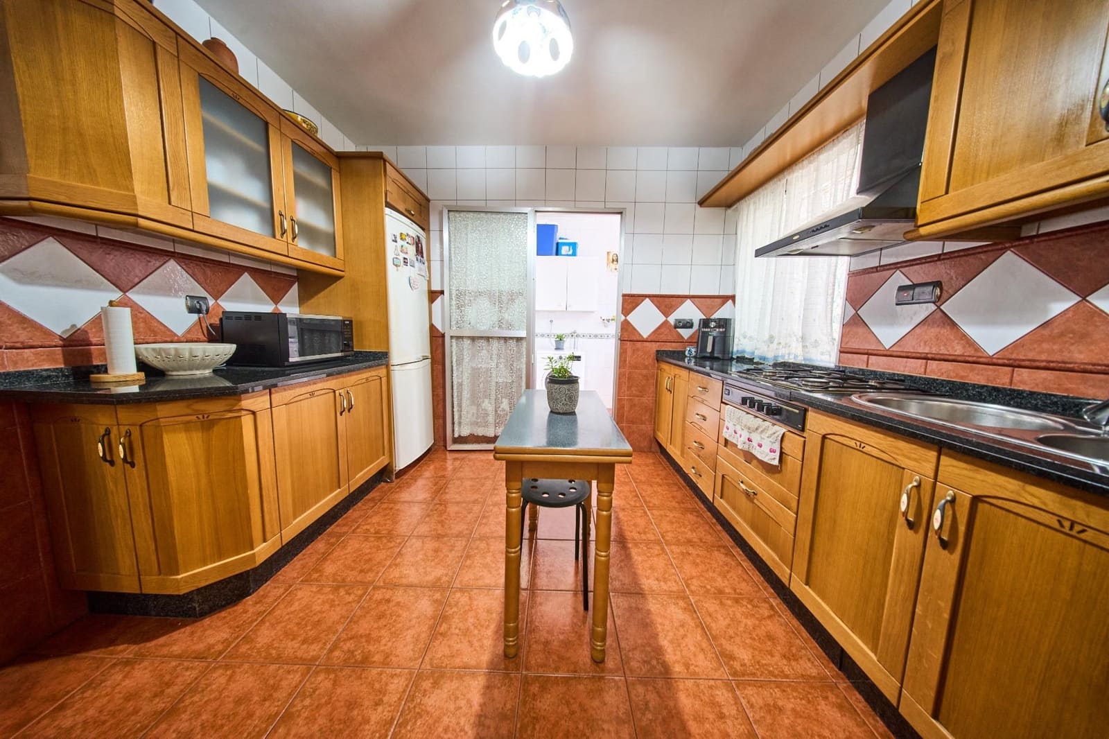Piso de 4 habitaciones en Albolote en venta con garaje - 199.900 € (Ref: 10098345)