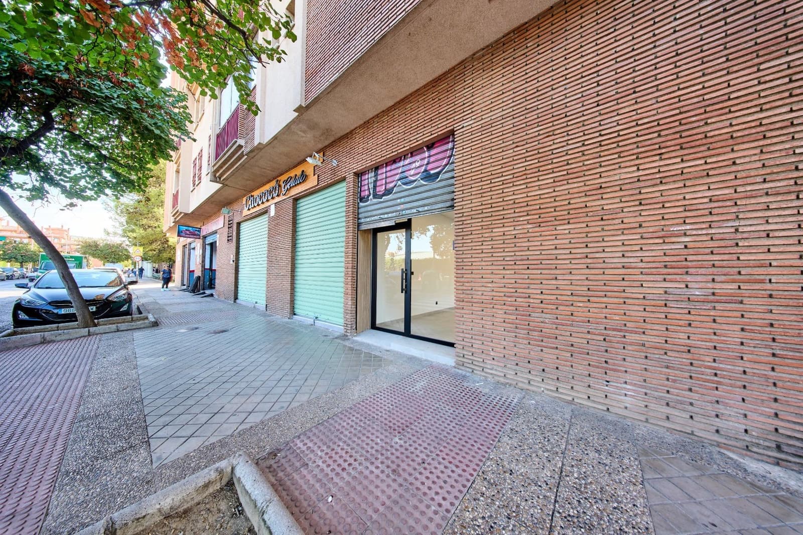 Kommersiell att hyra i Granada stad - 900 € (Ref: 10100402)