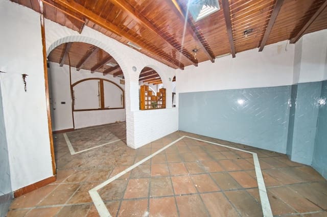 Comercial para venda em Centro, Granada cidade - 68 800 € (Ref: 10100403)