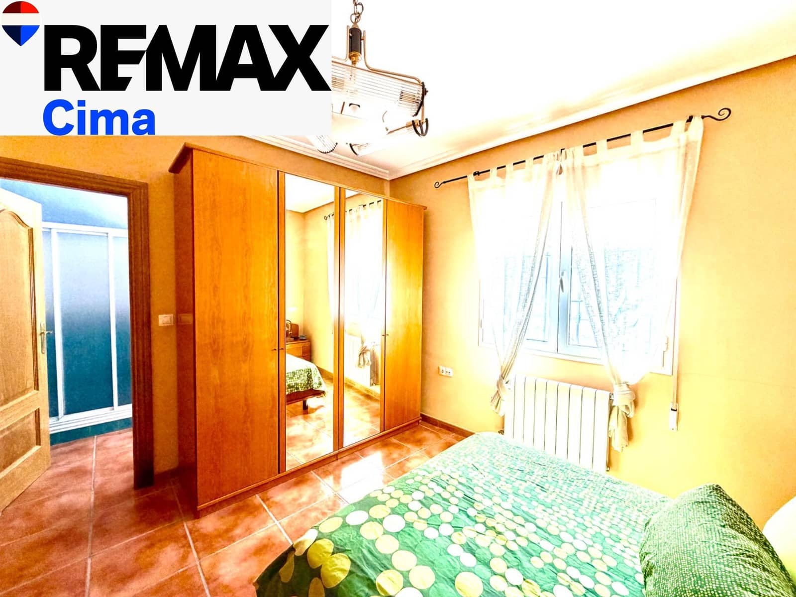 4 camera da letto Casa Grotta in vendita in Benamaurel con garage - 229.000 € (Rif: 10100404)