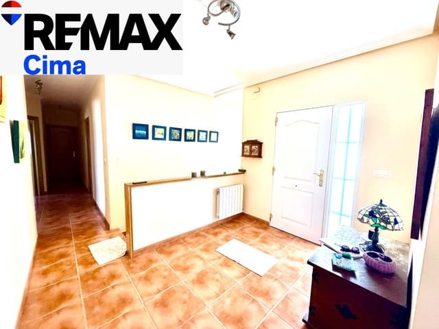 4 camera da letto Casa Grotta in vendita in Benamaurel con garage - 229.000 € (Rif: 10100404)