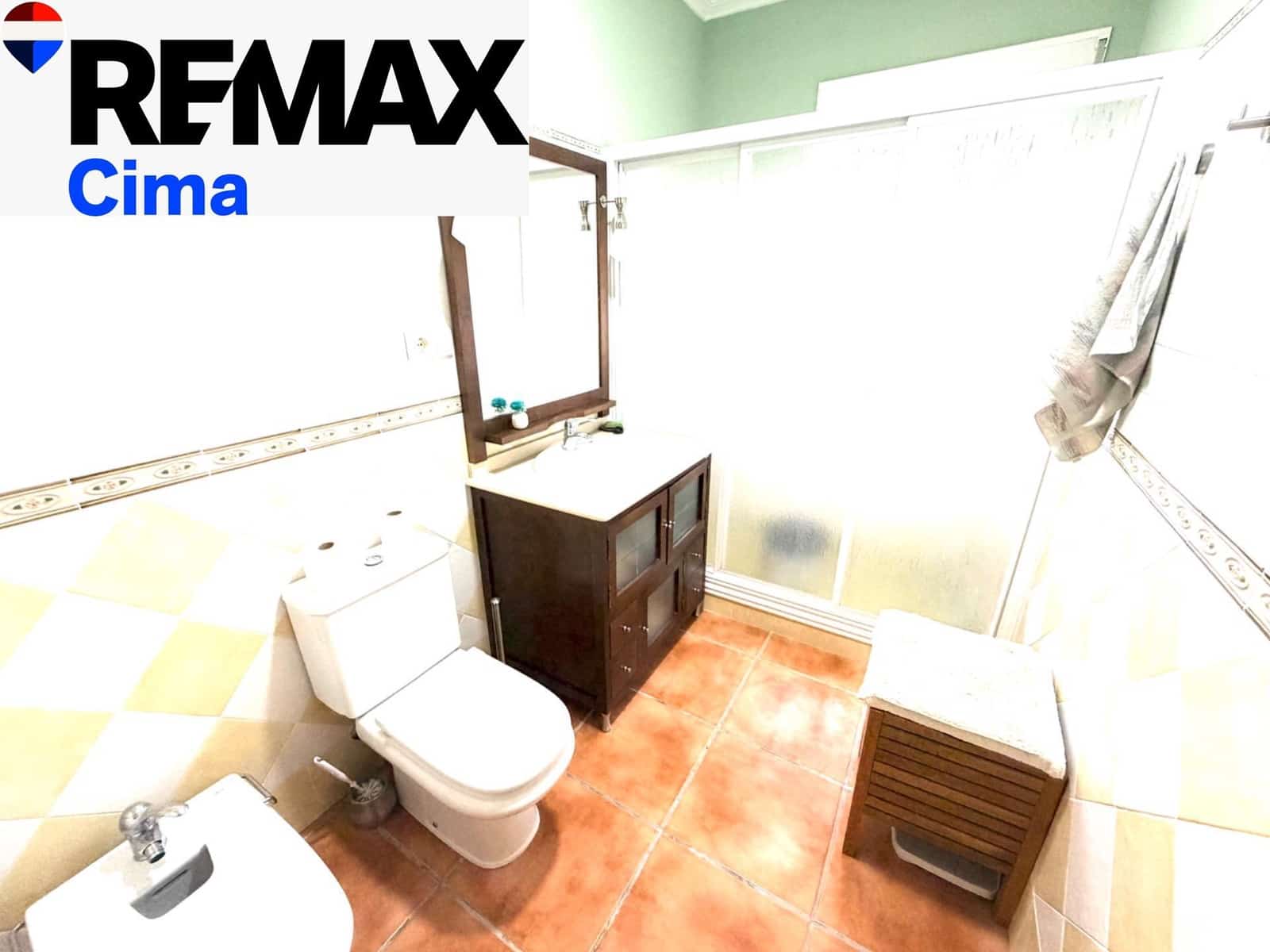 4 camera da letto Casa Grotta in vendita in Benamaurel con garage - 229.000 € (Rif: 10100404)