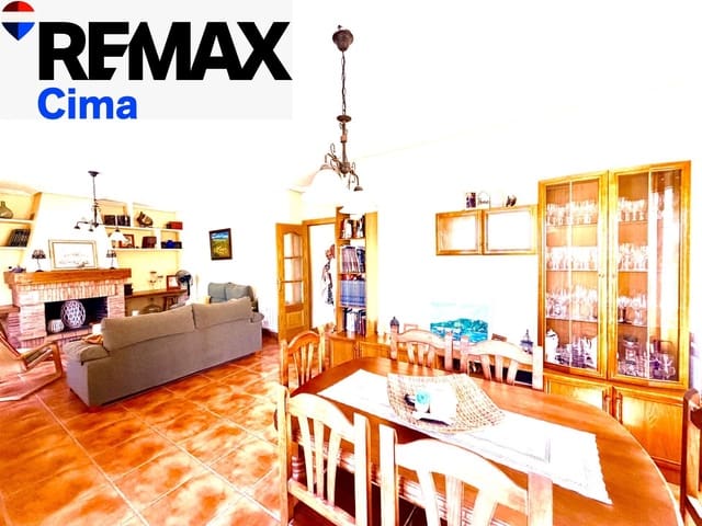 4 camera da letto Casa Grotta in vendita in Benamaurel con garage - 229.000 € (Rif: 10100404)