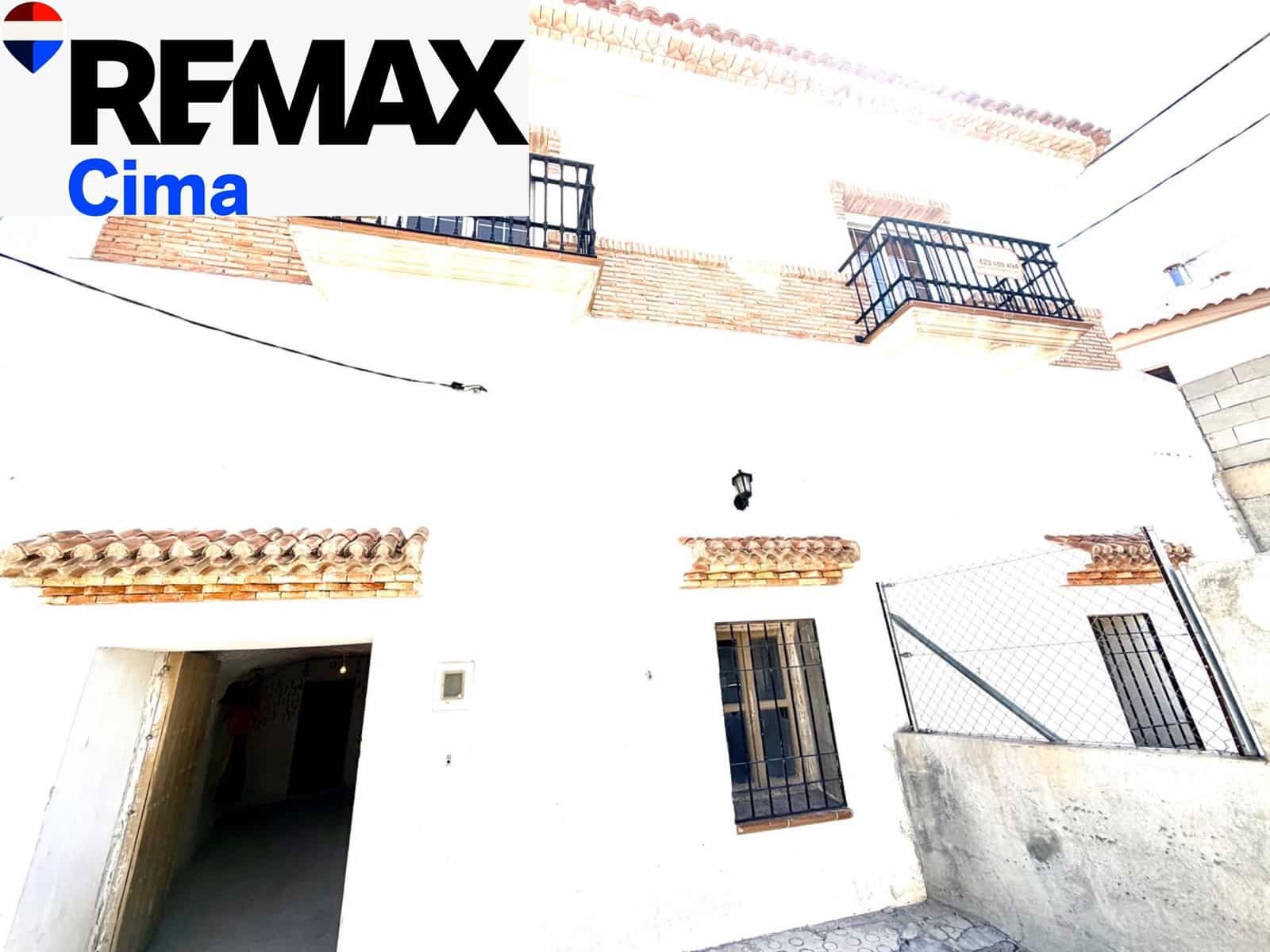 4 camera da letto Casa Grotta in vendita in Benamaurel con garage - 229.000 € (Rif: 10100404)