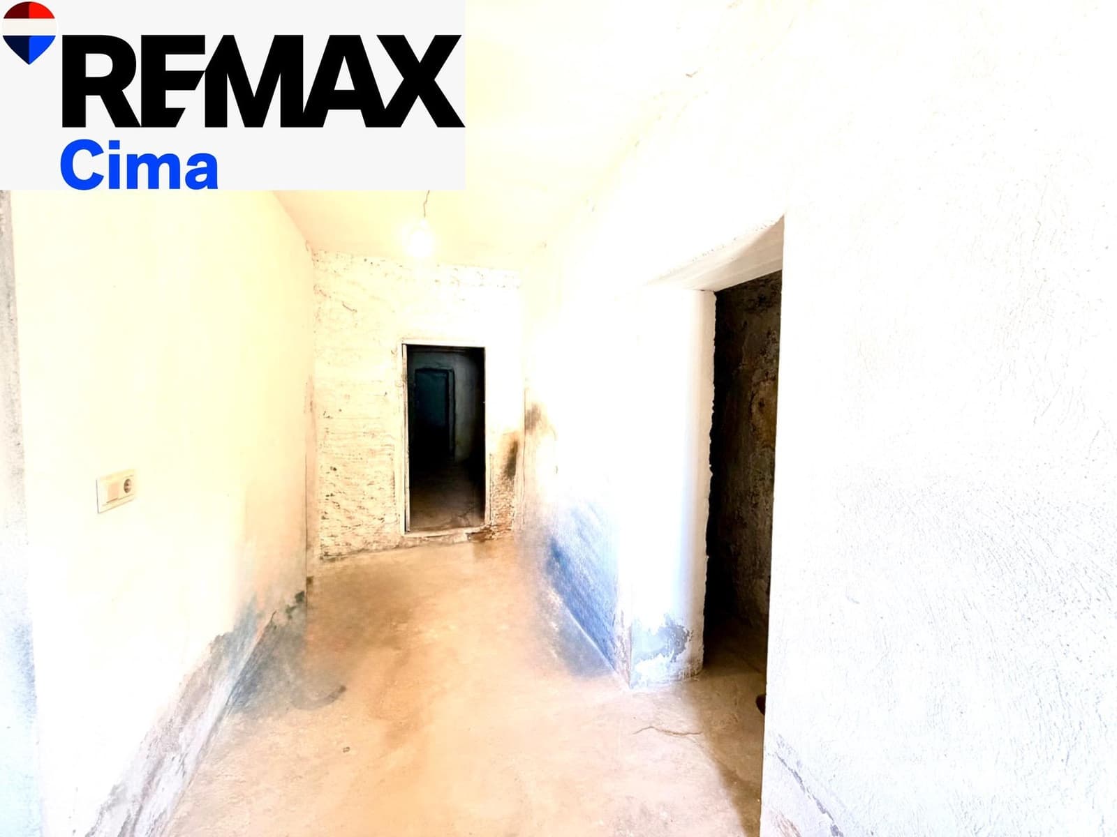 4 camera da letto Casa Grotta in vendita in Benamaurel con garage - 229.000 € (Rif: 10100404)