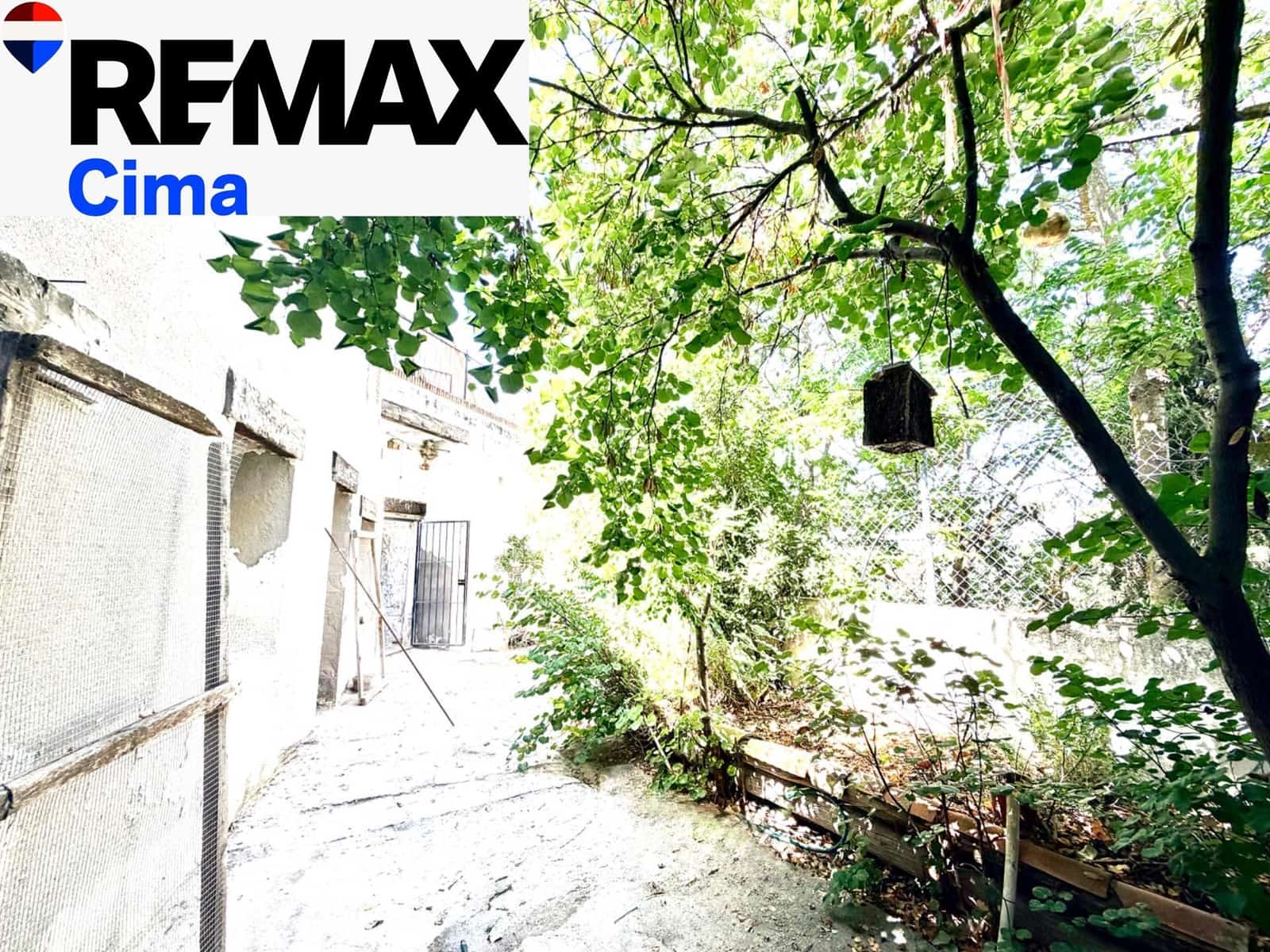 4 camera da letto Casa Grotta in vendita in Benamaurel con garage - 229.000 € (Rif: 10100404)