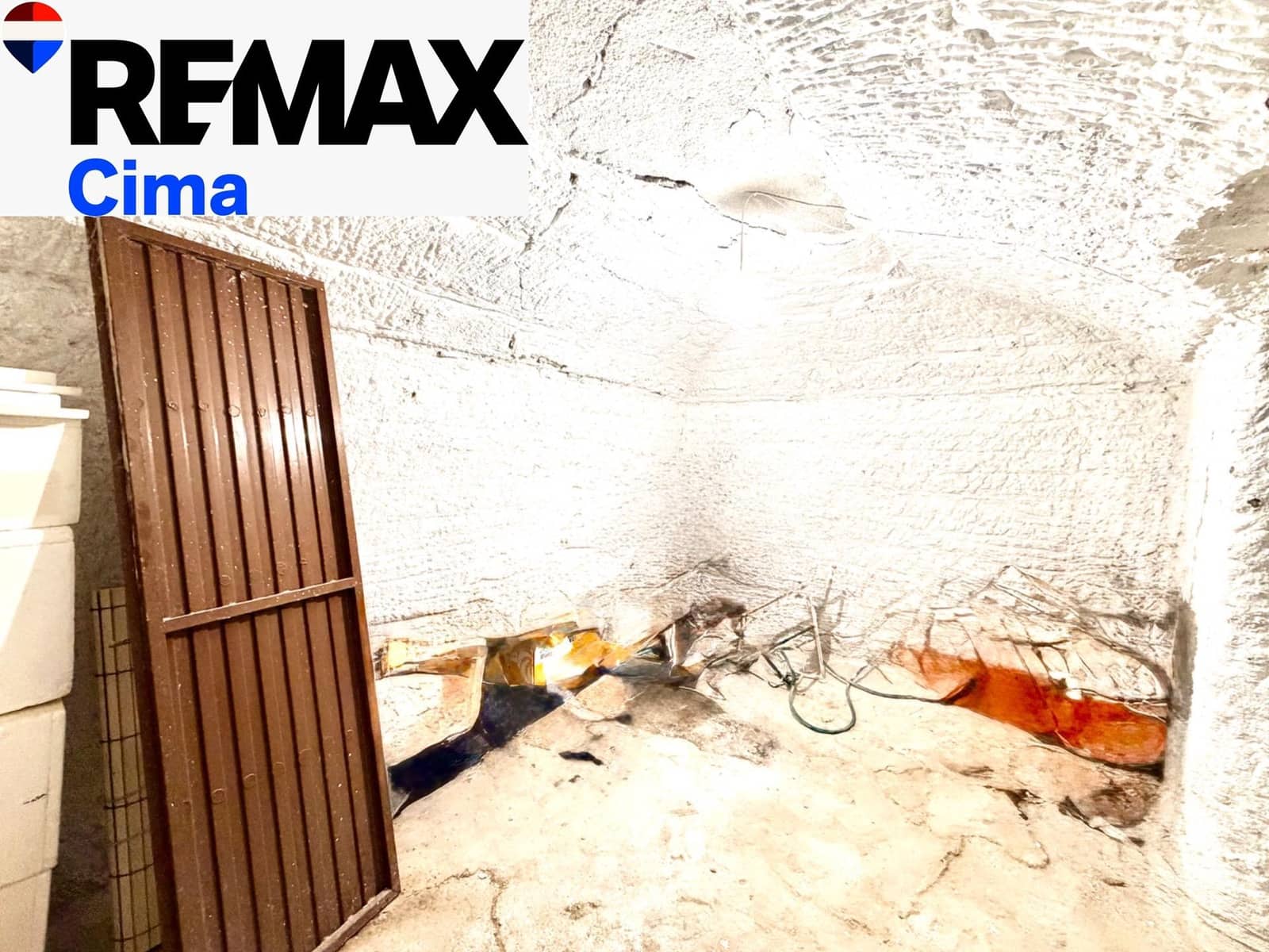 4 camera da letto Casa Grotta in vendita in Benamaurel con garage - 229.000 € (Rif: 10100404)