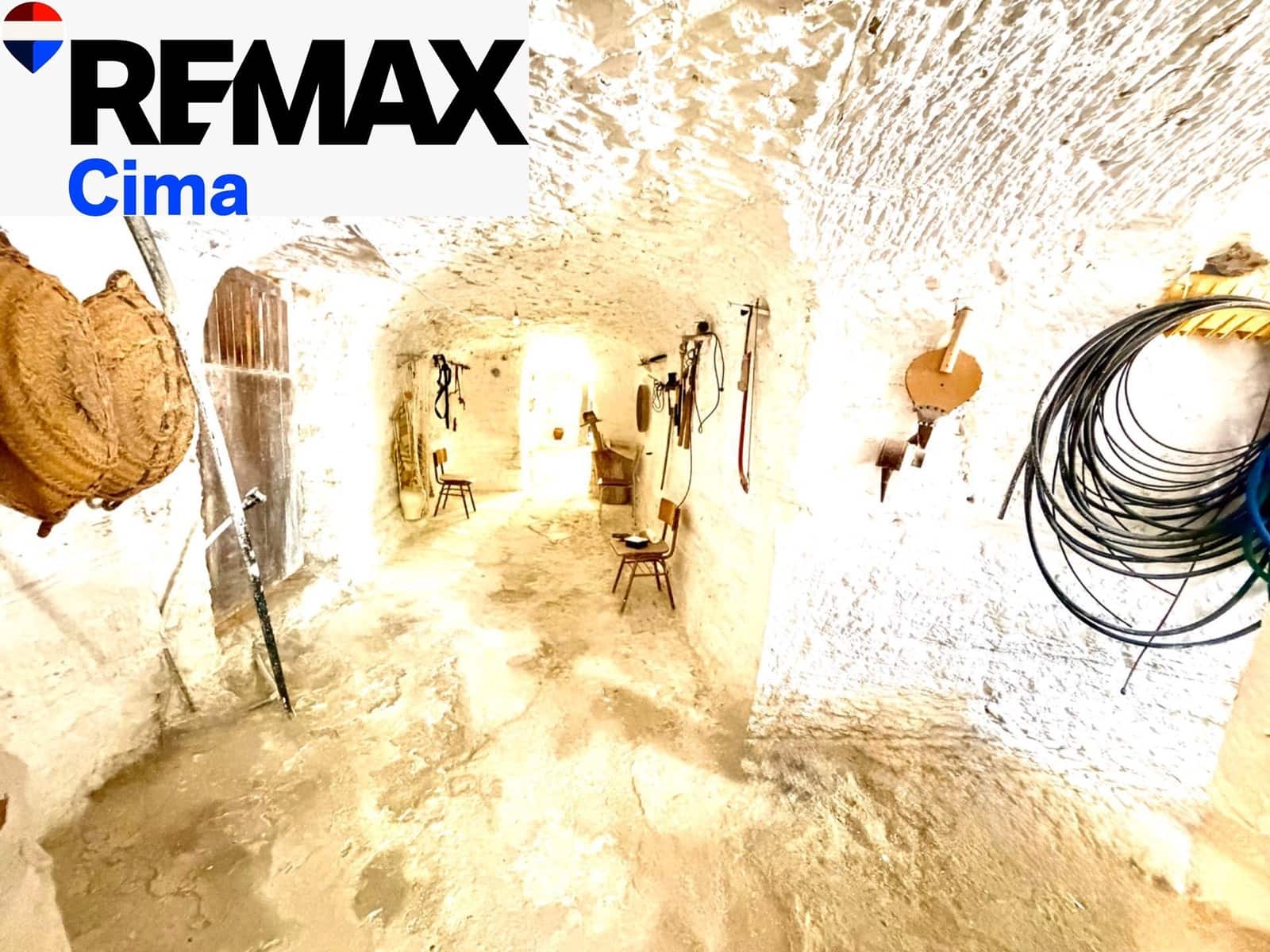 4 camera da letto Casa Grotta in vendita in Benamaurel con garage - 229.000 € (Rif: 10100404)