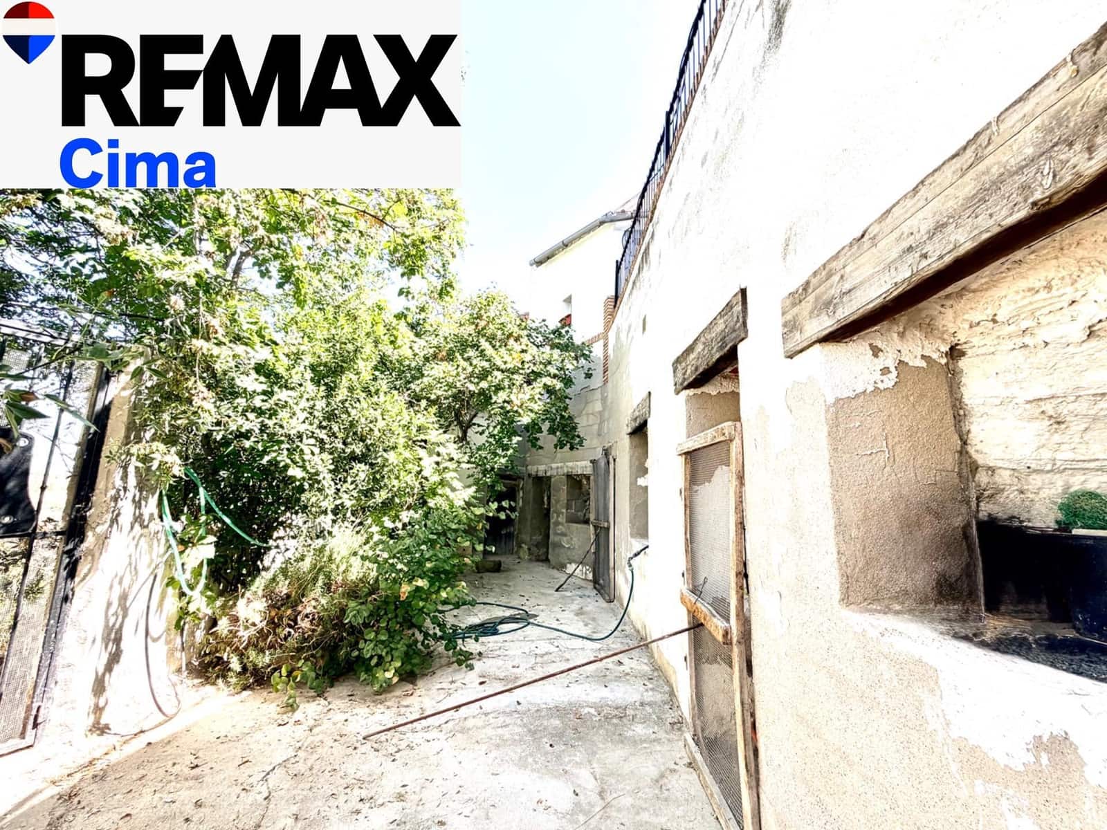 4 camera da letto Casa Grotta in vendita in Benamaurel con garage - 229.000 € (Rif: 10100404)