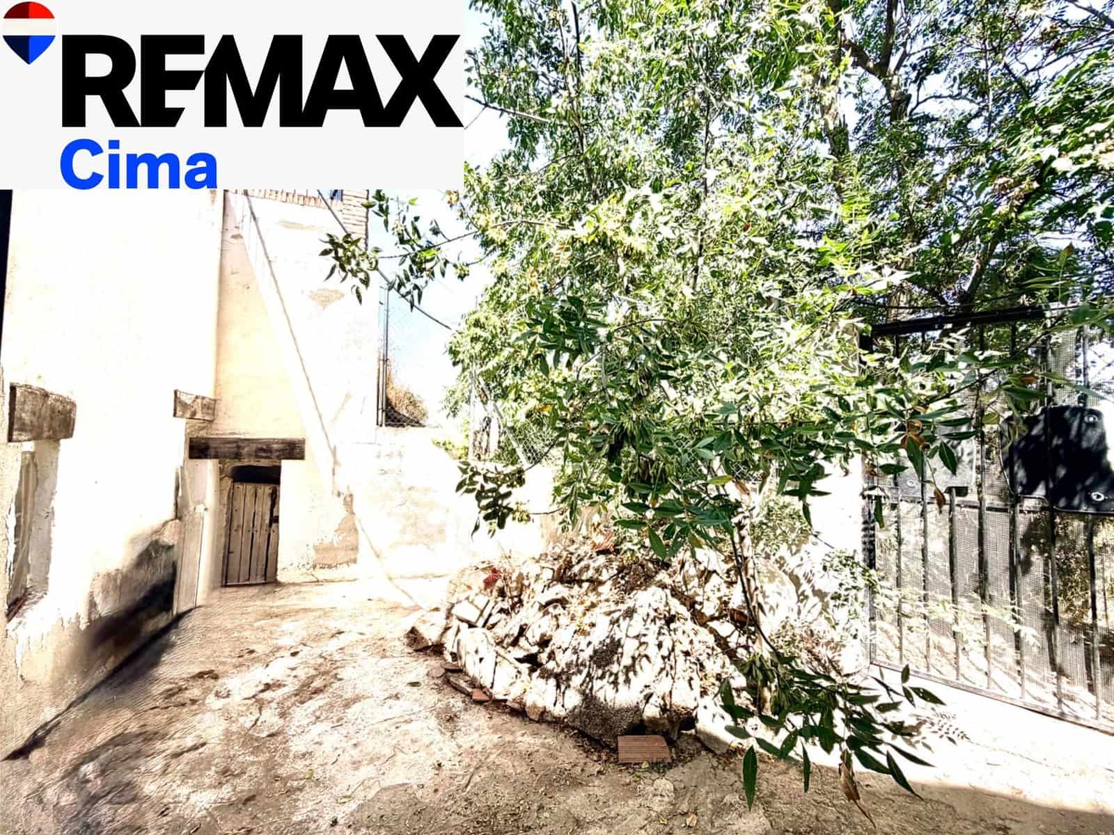 4 camera da letto Casa Grotta in vendita in Benamaurel con garage - 229.000 € (Rif: 10100404)