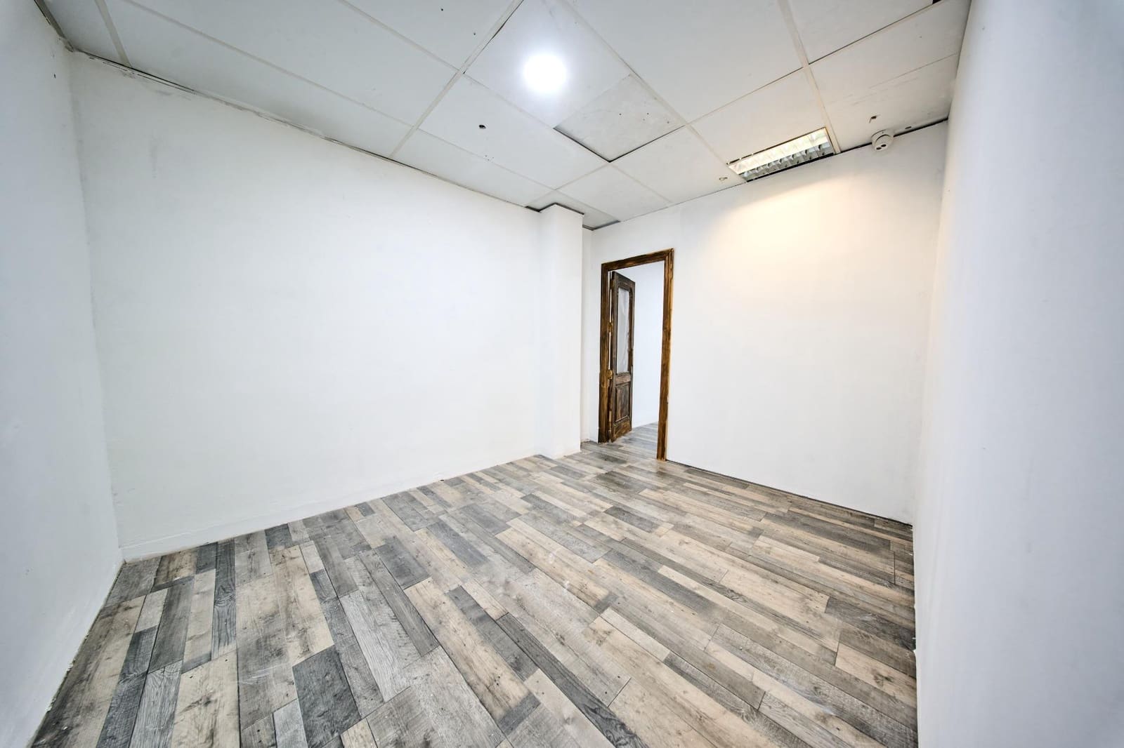 Local Commercial à vendre à Grenade ville - 190 000 € (Ref: 10109905)