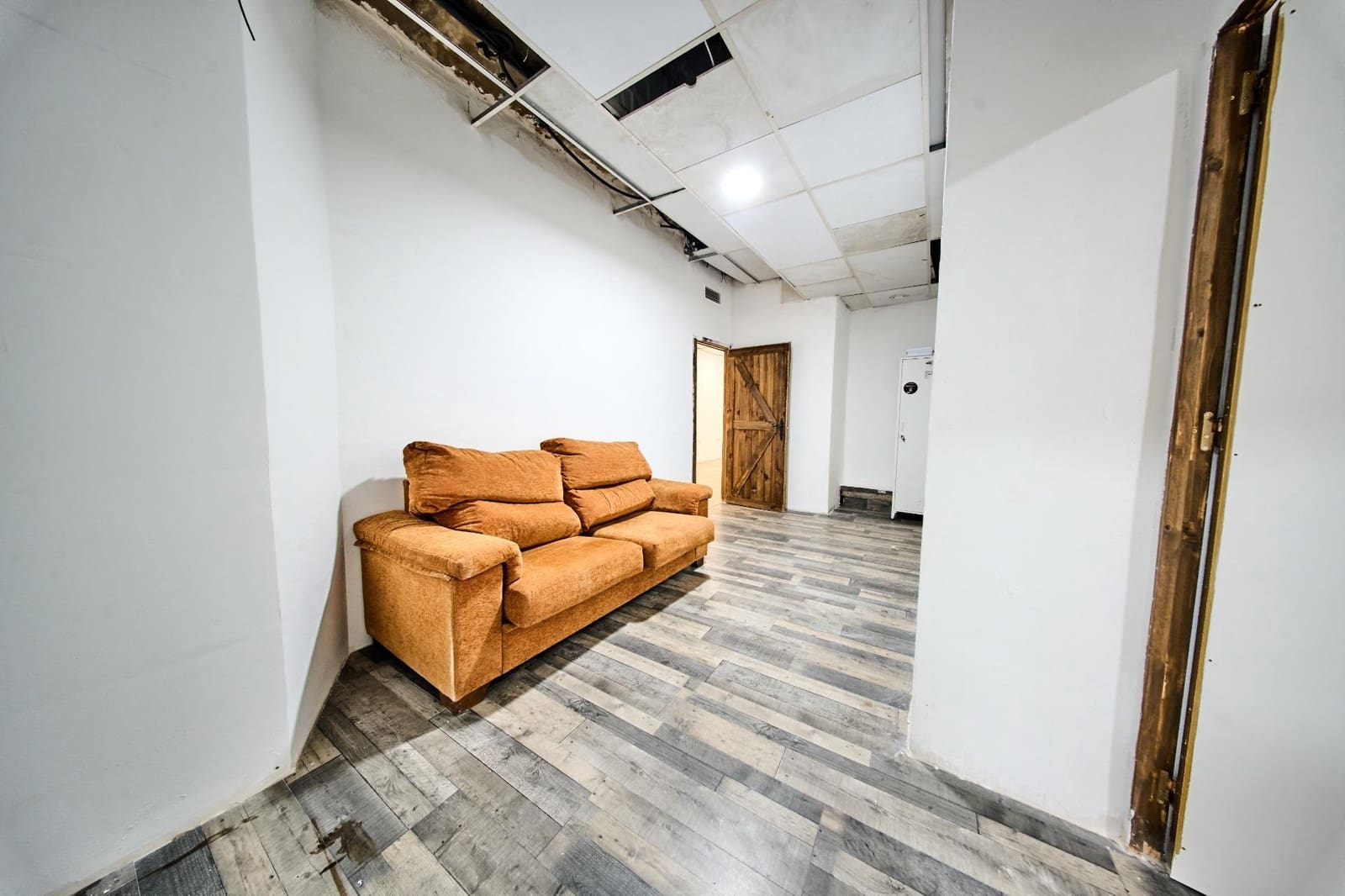Local Commercial à vendre à Grenade ville - 190 000 € (Ref: 10109905)