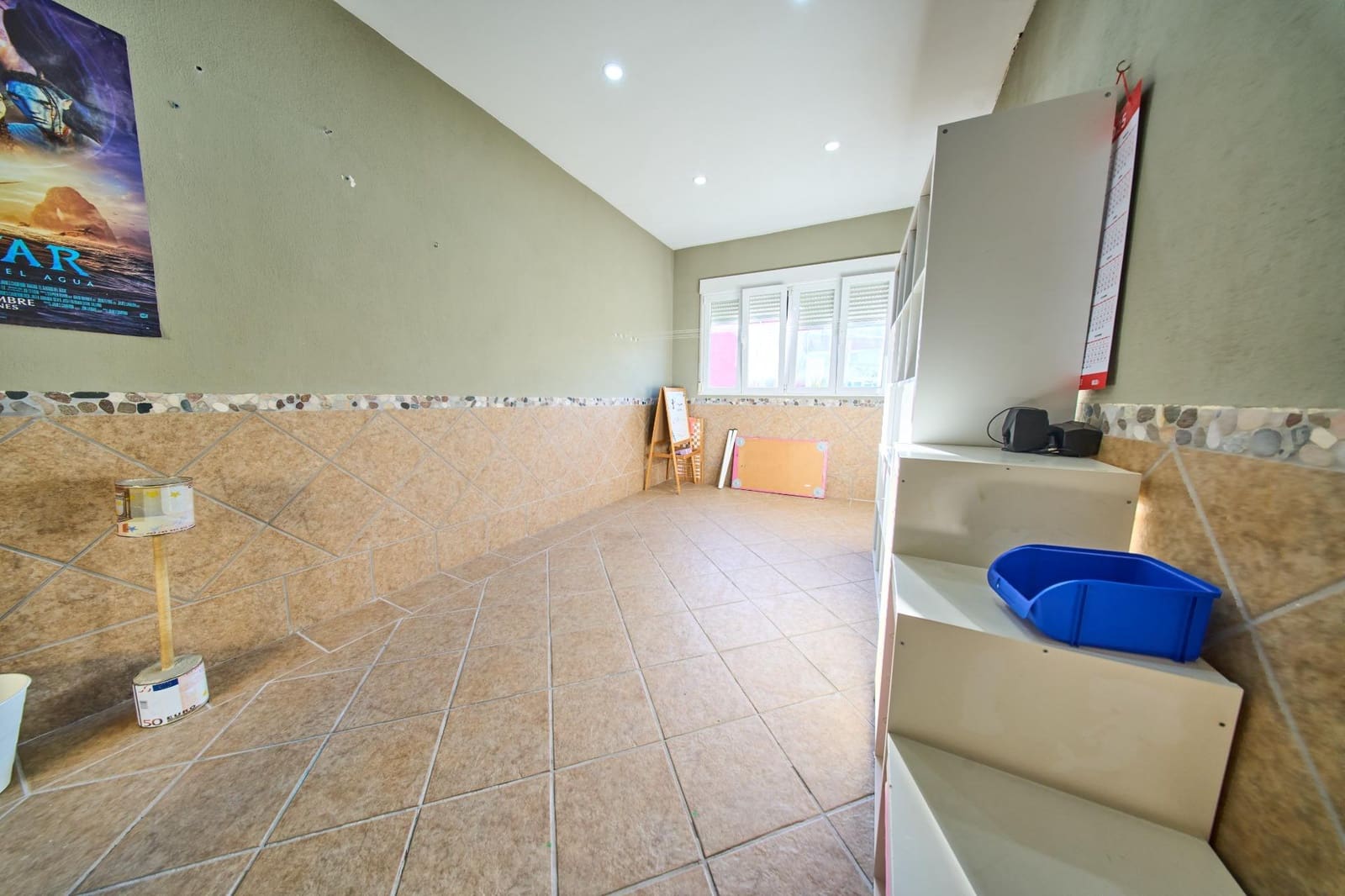 Piso de 3 habitaciones en Granada ciudad en alquiler - 250 € (Ref: 10115817)