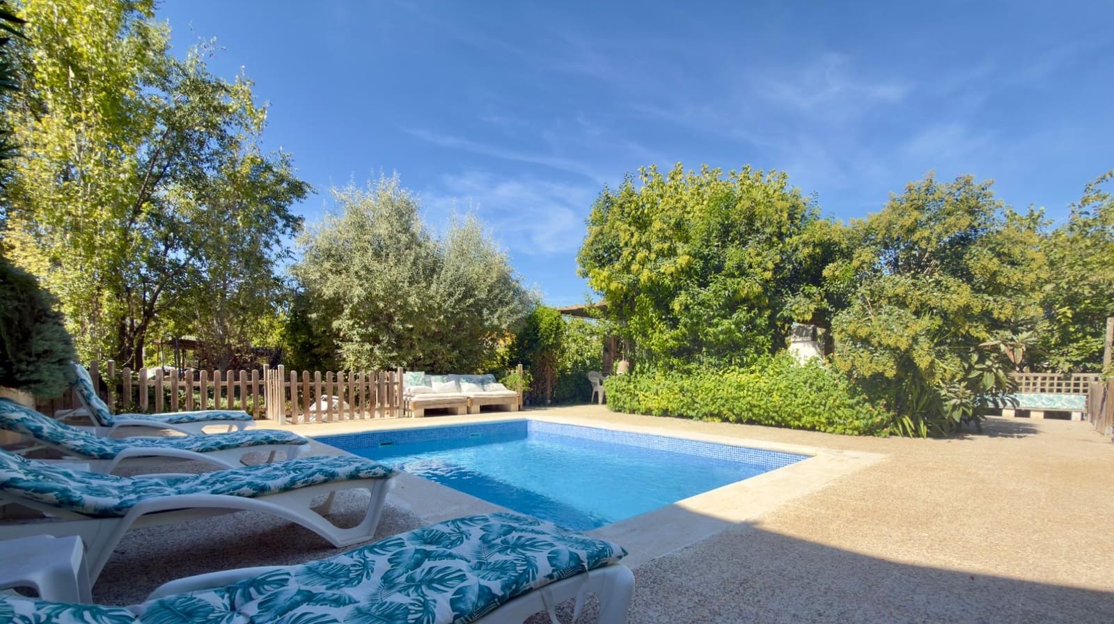6 slaapkamer Finca/Landhuis te koop in Moraleda de Zafayona met zwembad garage - € 450.000 (Ref: 10120135)
