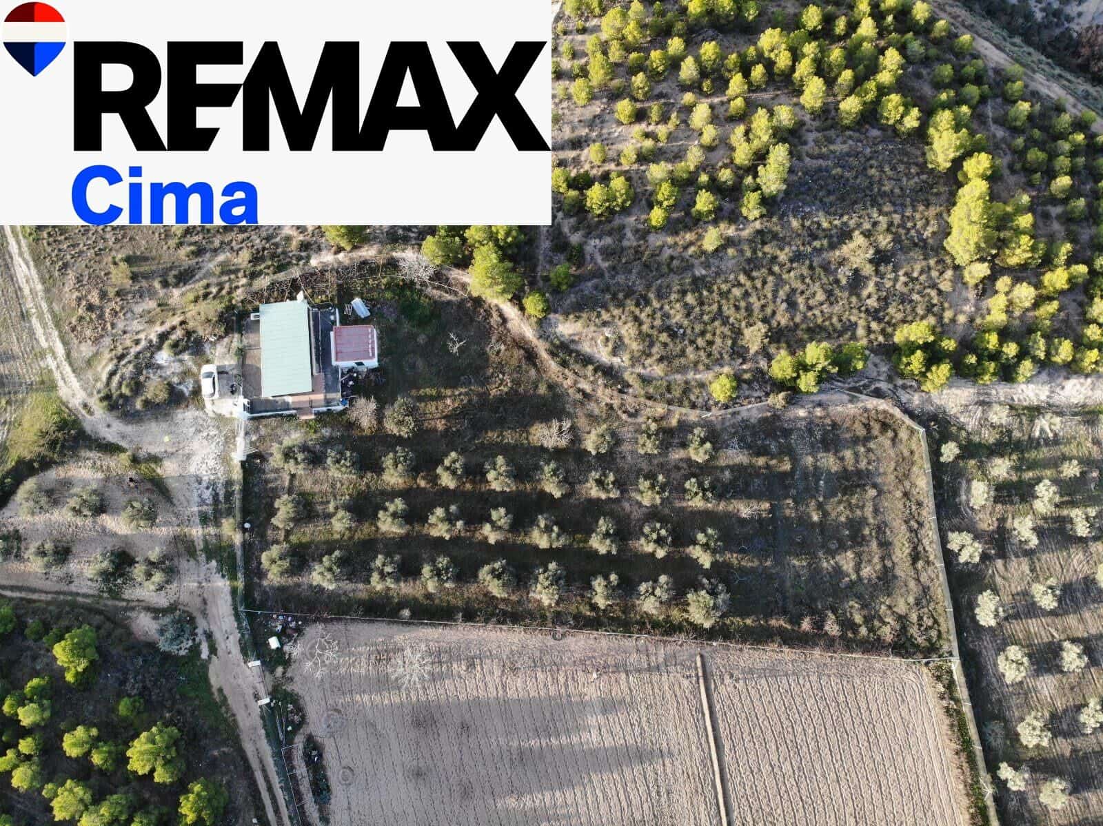 2 bedroom Finca/Country House for sale in Freila - € 51,000 (Ref: 10130106)