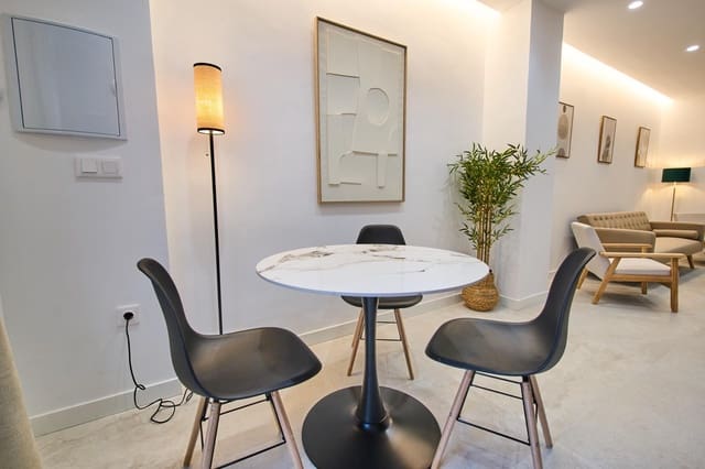 Loft for sale in Albaicin, Granada city - € 157,500 (Ref: 10130107)