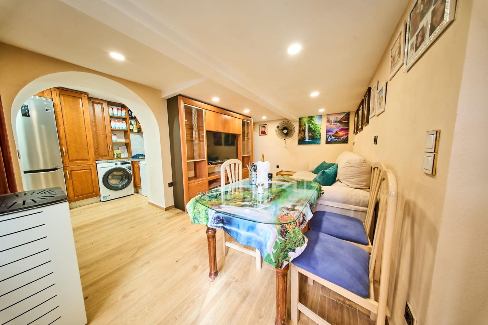 4 bedroom Semi-detached Villa for sale in Las Gabias - € 149,900 (Ref: 10130110)