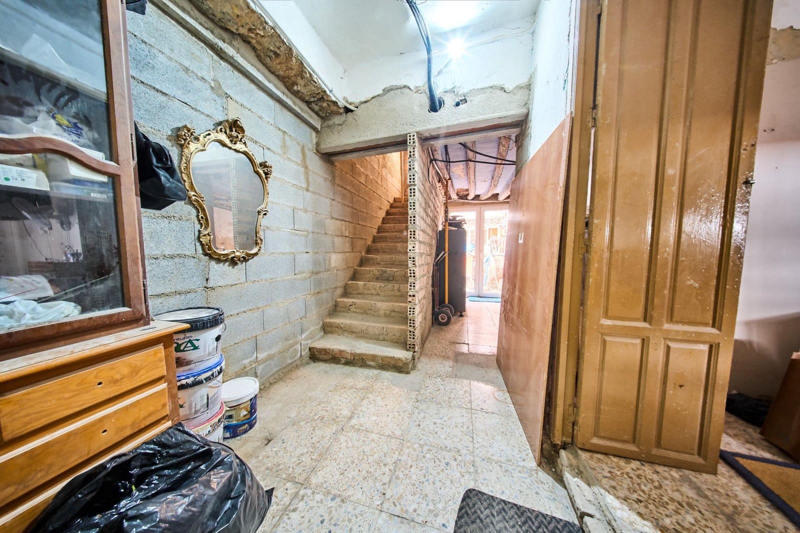 4 bedroom Semi-detached Villa for sale in Las Gabias - € 149,900 (Ref: 10130110)