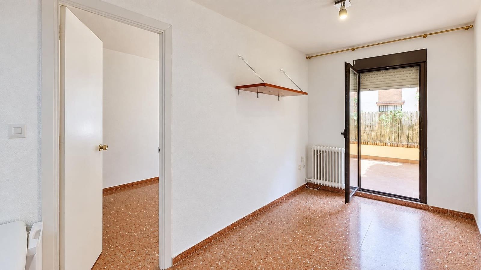1 sovrum Lägenhet att hyra i Granada stad - 700 € (Ref: 10131816)