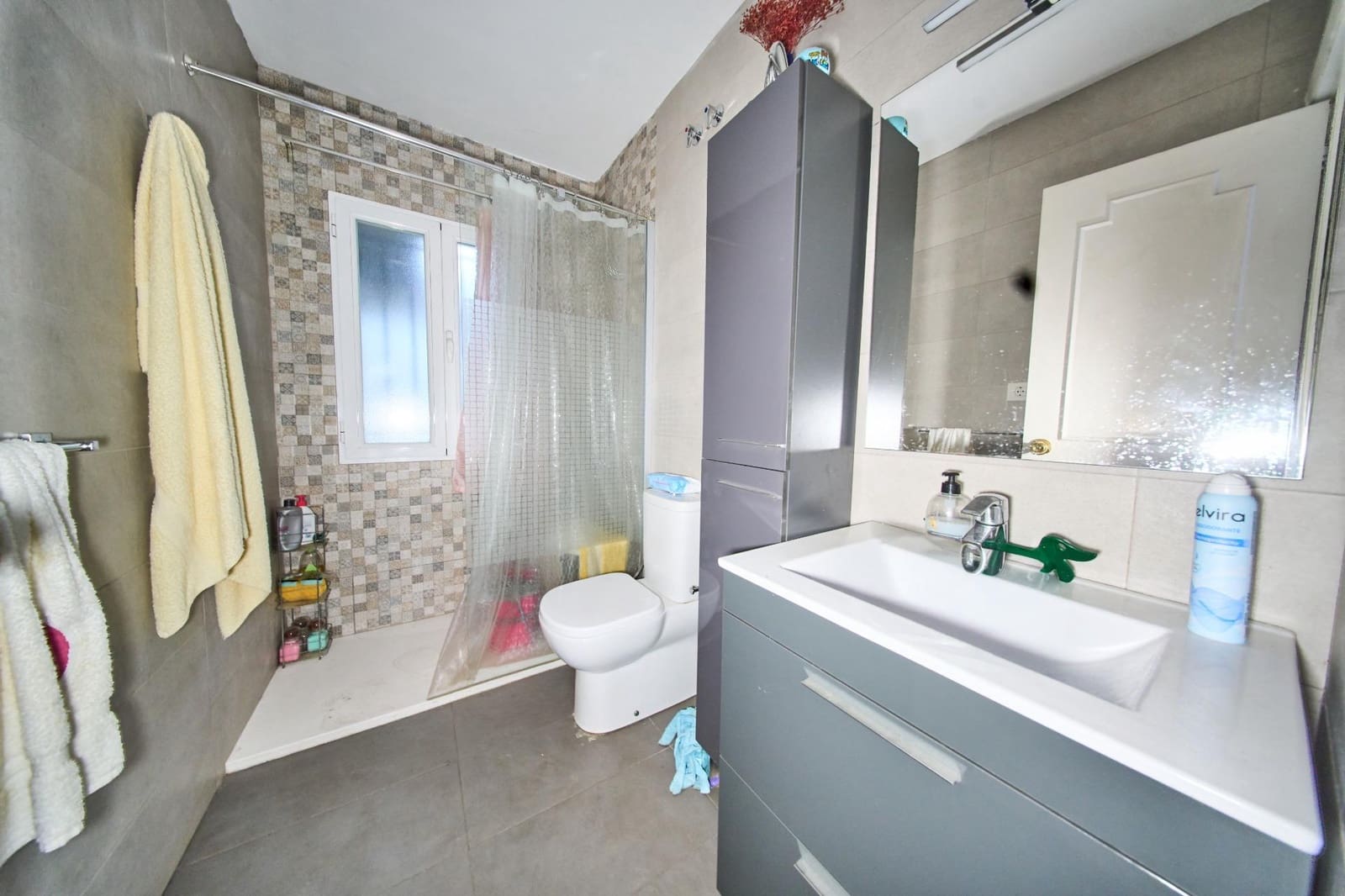 3 bedroom Townhouse for sale in Granada city - € 250,000 (Ref: 10131818)