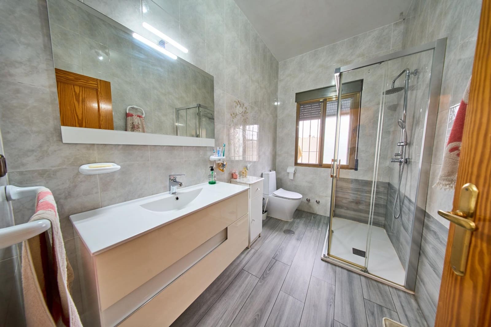 5 chambre Villa/Maison à vendre à Vegas del Genil - 320 000 € (Ref: 10136287)