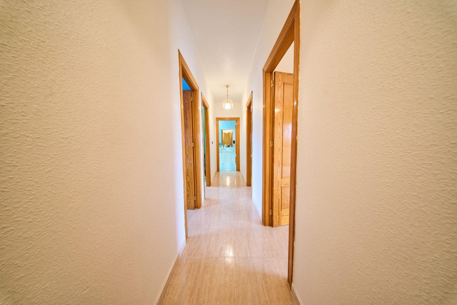 5 chambre Villa/Maison à vendre à Vegas del Genil - 320 000 € (Ref: 10136287)