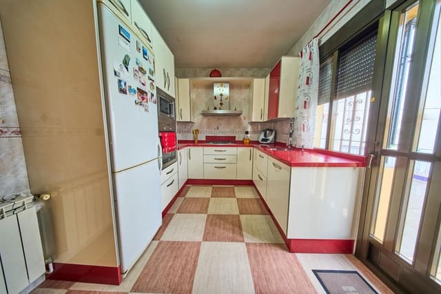 5 chambre Villa/Maison à vendre à Vegas del Genil - 320 000 € (Ref: 10136287)