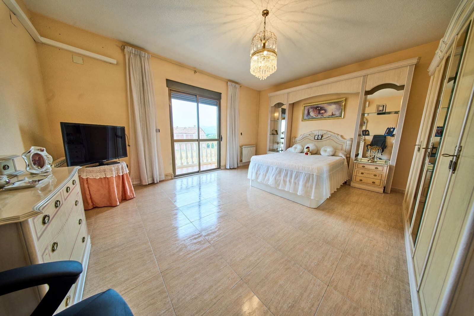 5 chambre Villa/Maison à vendre à Vegas del Genil - 320 000 € (Ref: 10136287)
