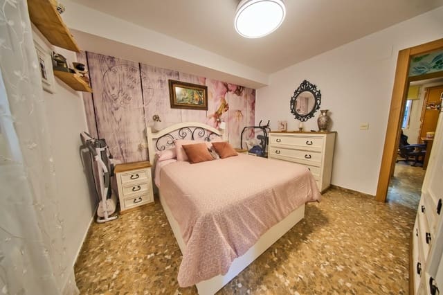 3 soverom Leilighet til salgs i Las Gabias med garasje - € 169 900 (Ref: 10139918)