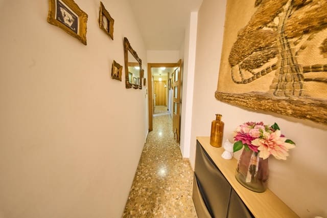 3 soverom Leilighet til salgs i Las Gabias med garasje - € 169 900 (Ref: 10139918)