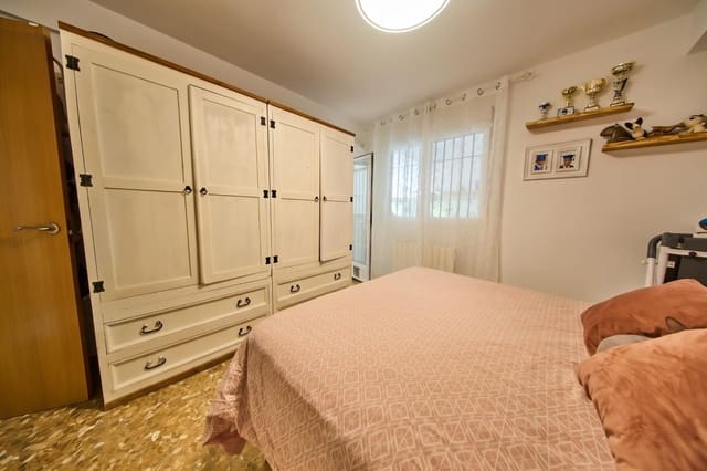 3 soverom Leilighet til salgs i Las Gabias med garasje - € 169 900 (Ref: 10139918)
