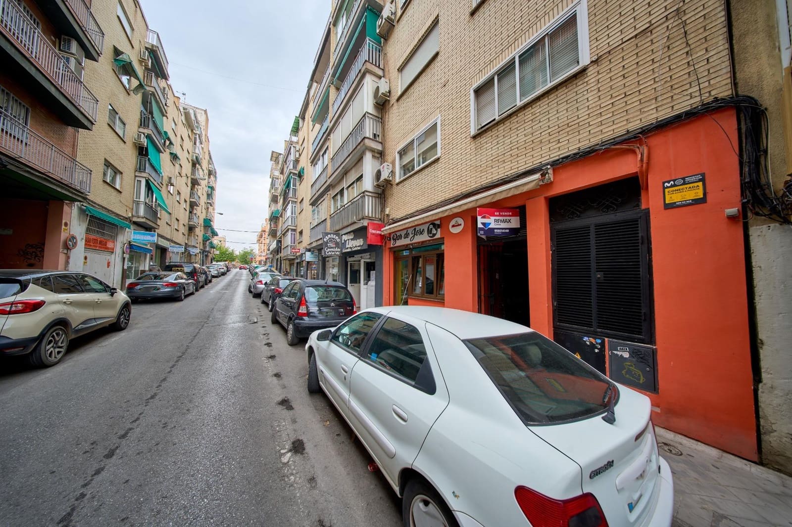 Kommersiell til salgs i Granada by - € 130 000 (Ref: 10142563)