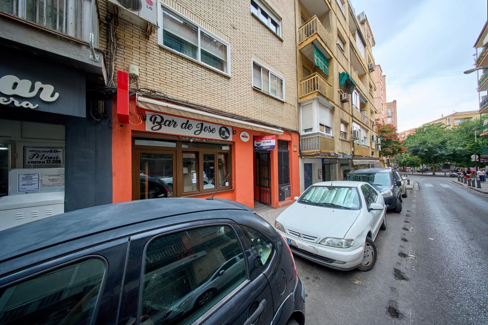 Kommersiell til salgs i Granada by - € 130 000 (Ref: 10142563)