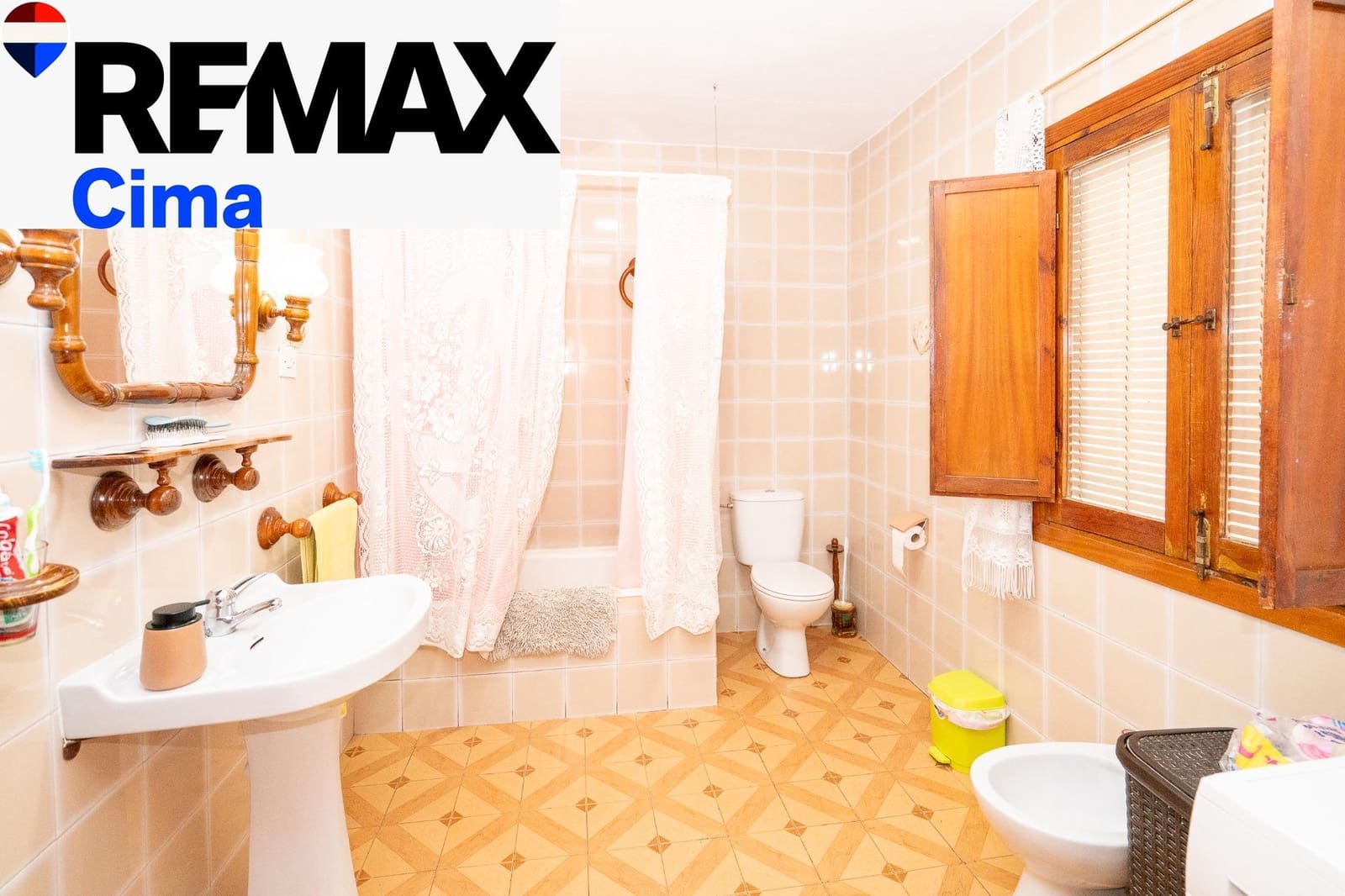 5 Zimmer Haus zu verkaufen in Zujar - 95.000 € (Ref: 10142565)
