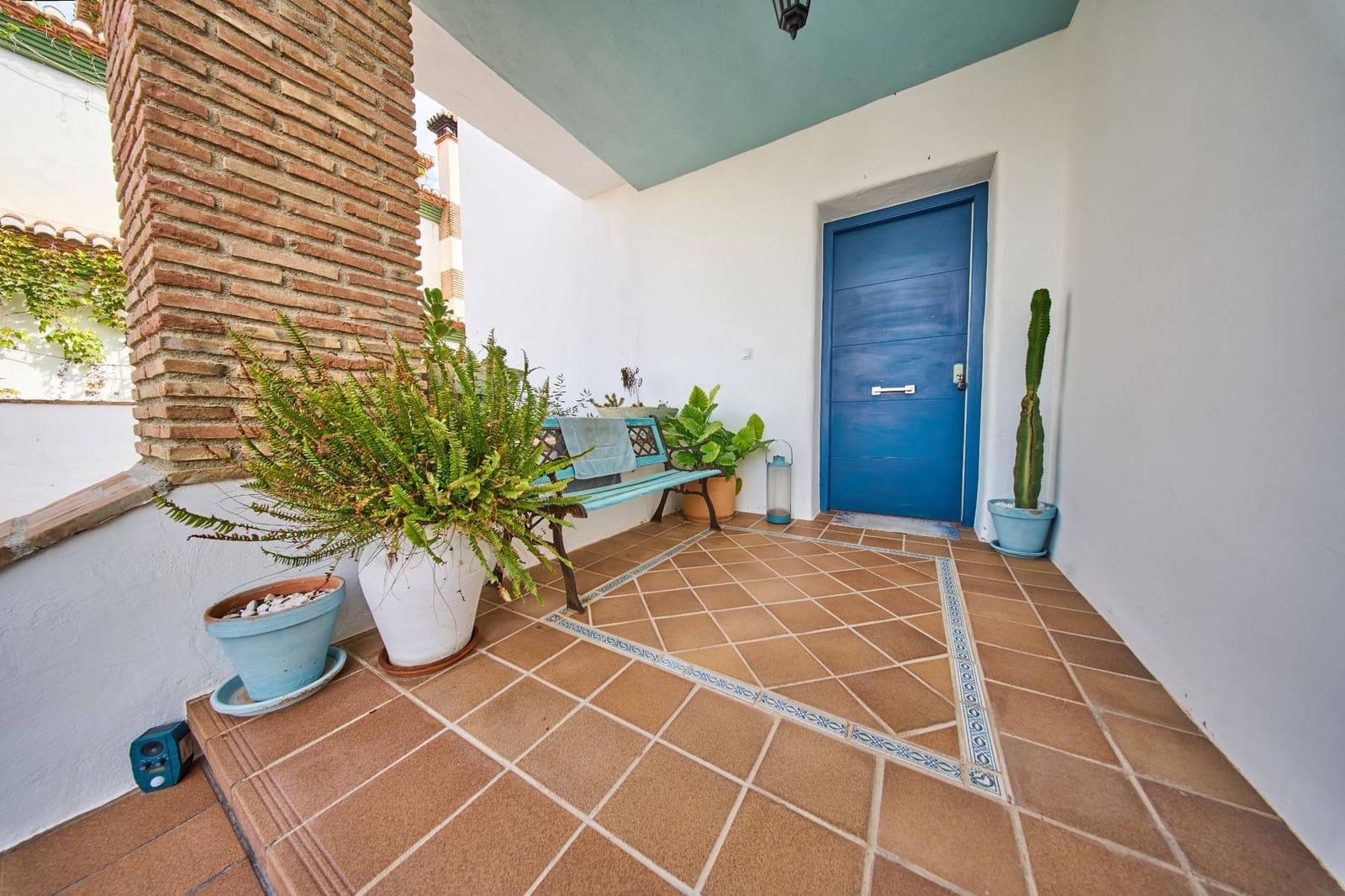 Chalet de 4 habitaciones en Atarfe en venta con piscina garaje - 550.000 € (Ref: 10155447)