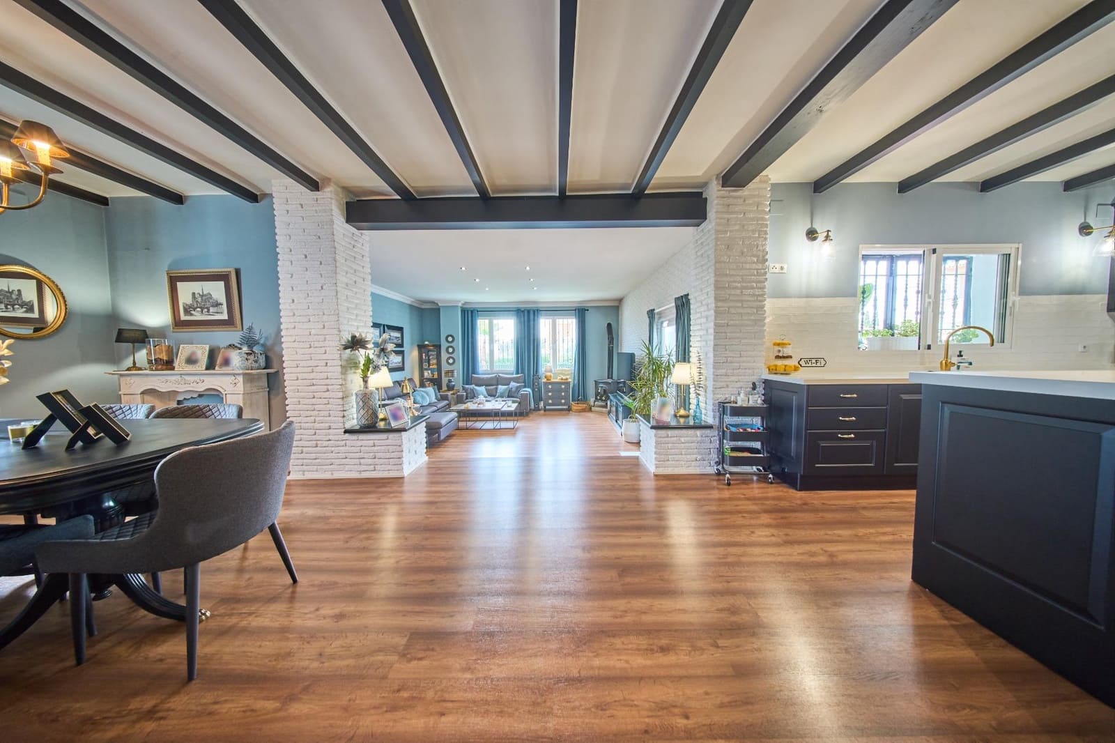 Chalet de 4 habitaciones en Atarfe en venta con piscina garaje - 550.000 € (Ref: 10155447)