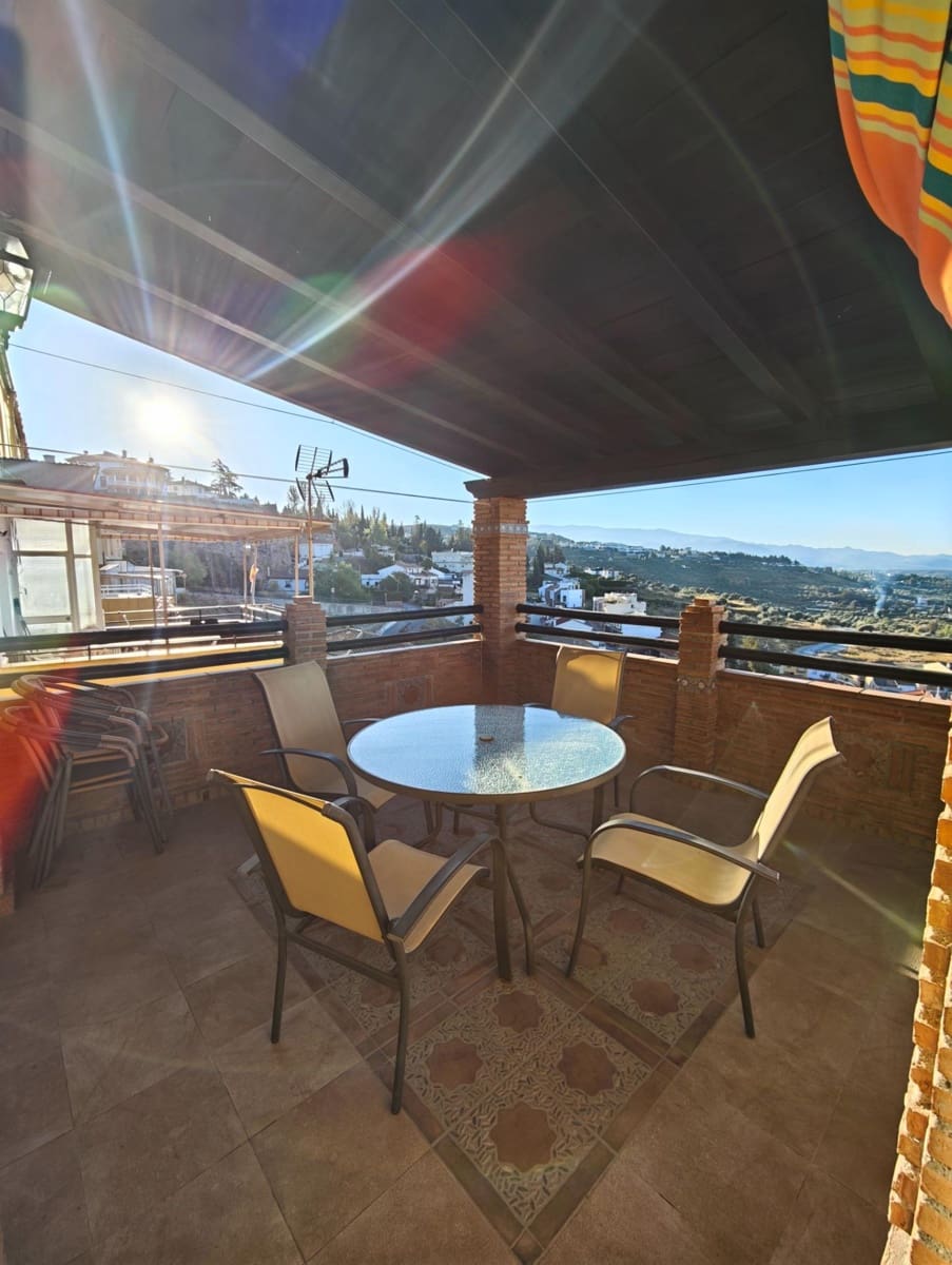 3 bedroom Semi-detached Villa for rent in Alfacar - € 600 (Ref: 10155449)