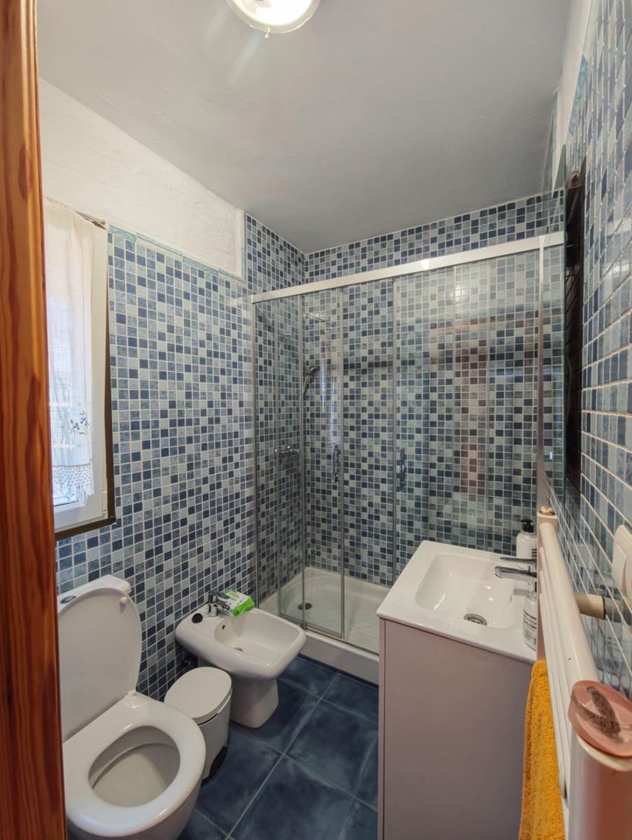 3 bedroom Semi-detached Villa for rent in Alfacar - € 600 (Ref: 10155449)