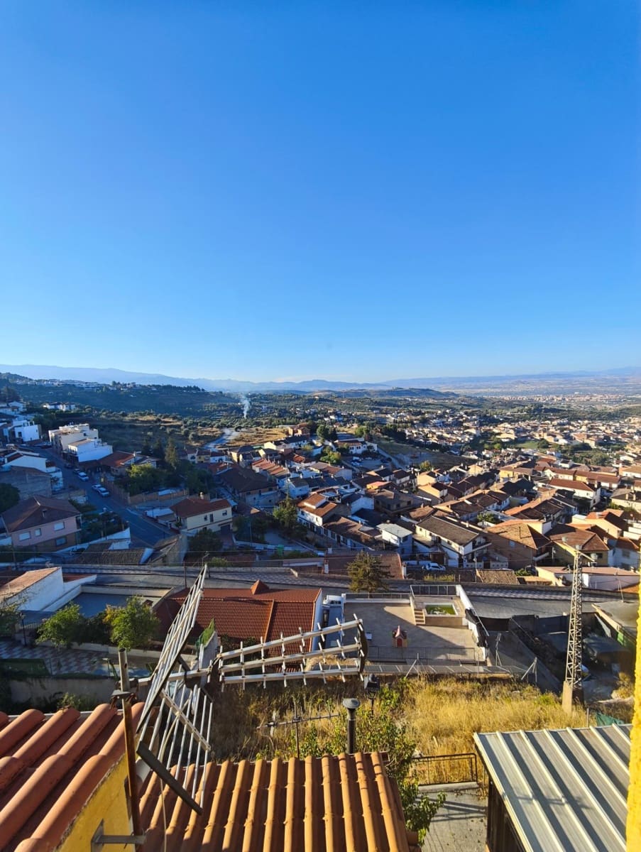 3 bedroom Semi-detached Villa for rent in Alfacar - € 600 (Ref: 10155449)