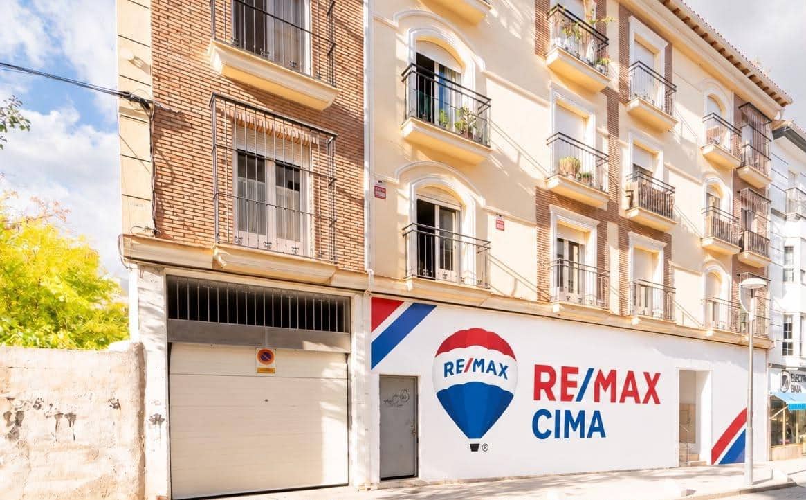 5 sovrum Lägenhet till salu i Baza med garage - 180 000 € (Ref: 10159887)