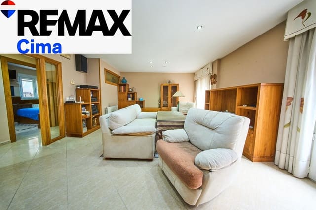 5 Zimmer Wohnung zu verkaufen in Baza mit Garage - 180.000 € (Ref: 10159887)