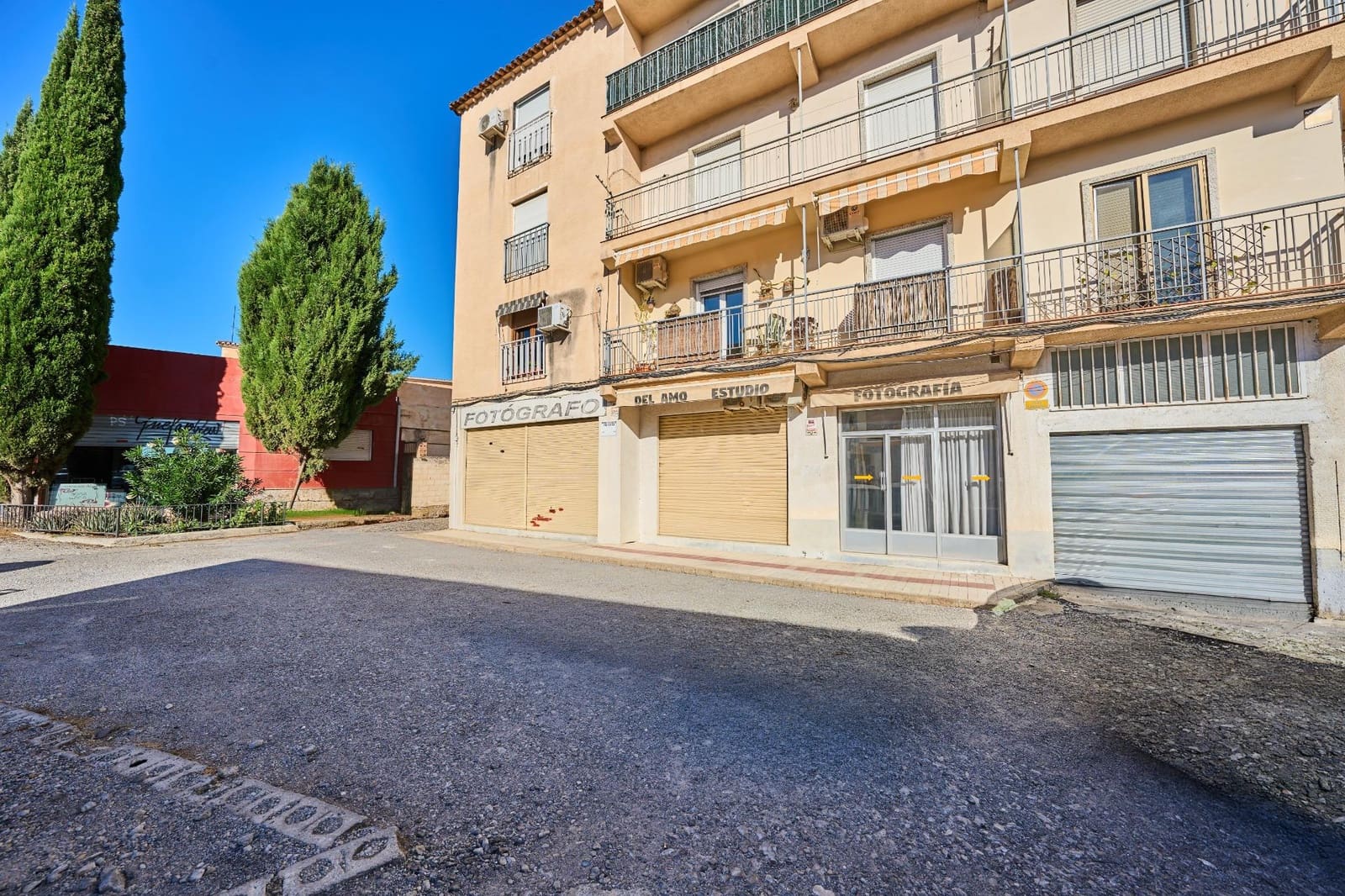 Erhverv til salg i Santa Fe - € 149.900 (Ref: 10159888)