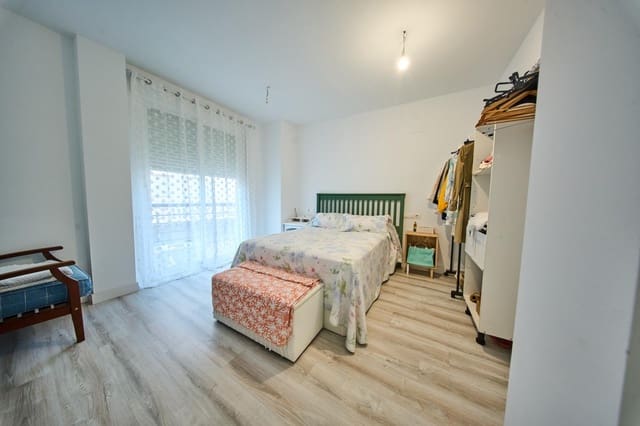 3 sypialnia Mieszkanie na sprzedaż w Cogollos Vega - 110 000 € (Ref: 10159889)