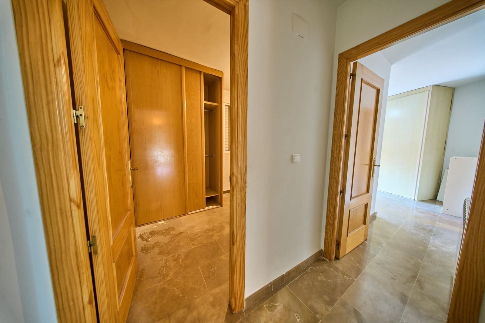 4 slaapkamer Rijtjeshuis te koop in Cajar met garage - € 319.900 (Ref: 10159890)