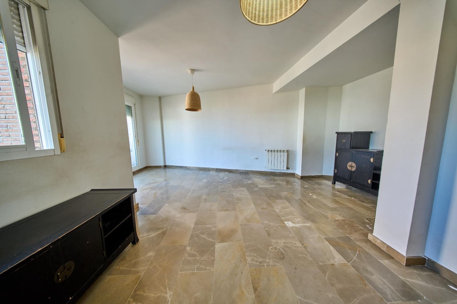 4 slaapkamer Rijtjeshuis te koop in Cajar met garage - € 319.900 (Ref: 10159890)