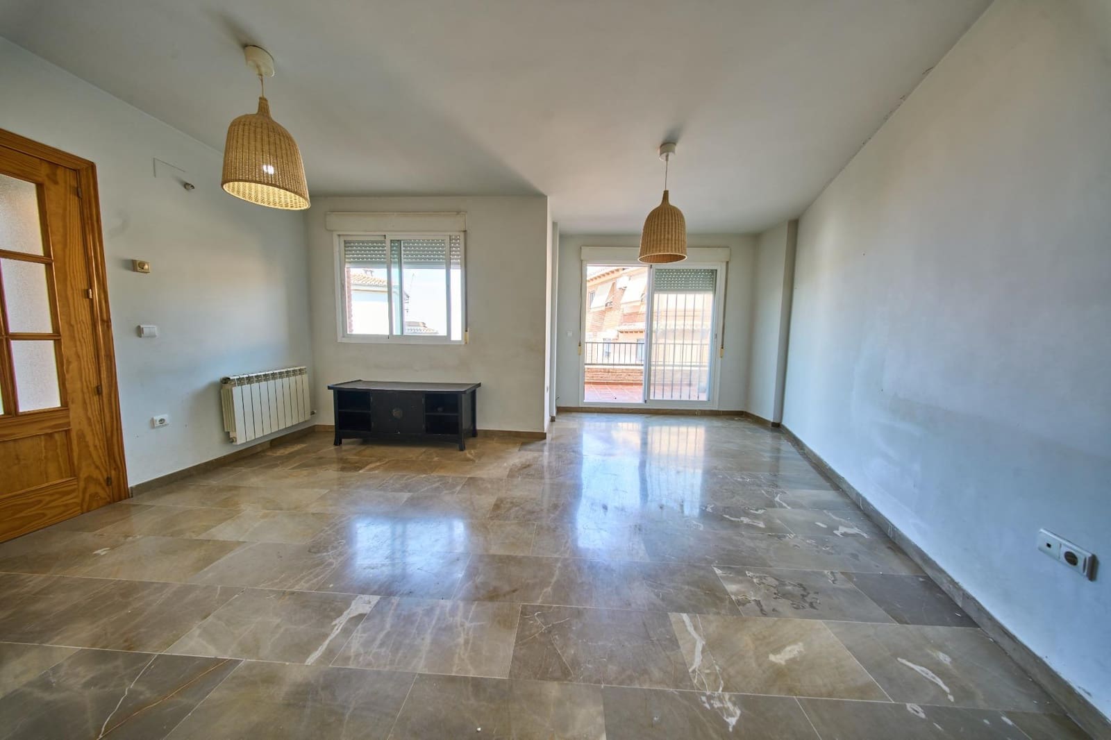 4 slaapkamer Rijtjeshuis te koop in Cajar met garage - € 319.900 (Ref: 10159890)