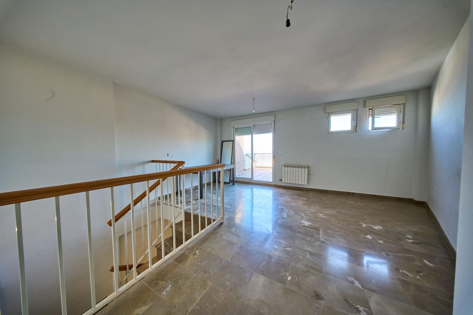 4 slaapkamer Rijtjeshuis te koop in Cajar met garage - € 319.900 (Ref: 10159890)